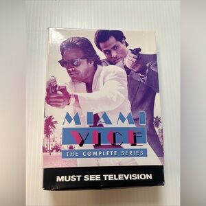 Miami Vice DVD Complete Series 20 Disc Box Set Seasons 1-5 Crockett & Tubbs TV